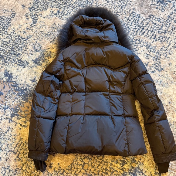 SAM. Detachable Fur Hood Jetset Puffer Jacket - Picture 4 of 14